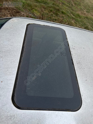 Whatsaptan siparişler Skoda Octavia Sanruf camı