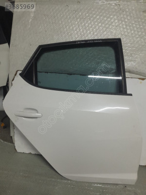 2016 SEAT İBİZA ÇIKMA HATASIZ ORİJİNAL SAĞ ARKA KAPI