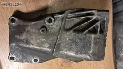 VOLKSWAGEN POLO MOTOR KULAĞI BRAKETİ 030199275C
