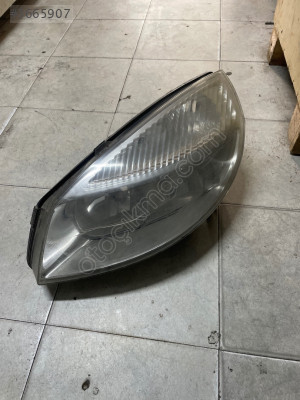 Renault scenic sol ön far sökme