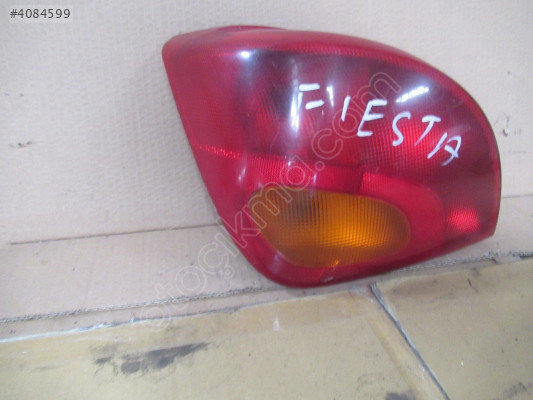 FORD FİESTA SOL ARKA STOP
