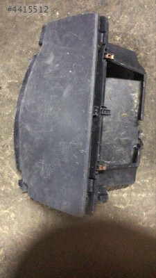 Peugeot partner tepe torpido üst kapağı