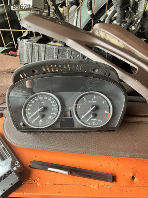 BMW X5 KM SAATİ