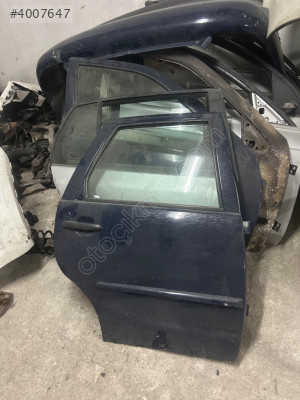 VOLKSWAGEN POLO CLASSİC SOL ARKA KAPI