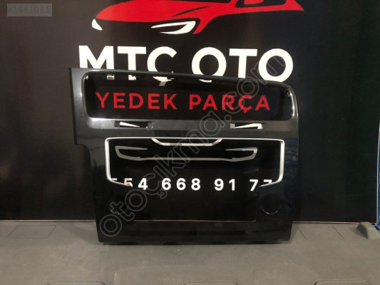 VOLKSWAGEN GOLF 7 TEYP ÇERÇEVESİ SİYAH ORJİNAL
