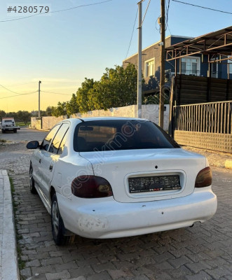 98 Hyundai Accent yakıt deposu