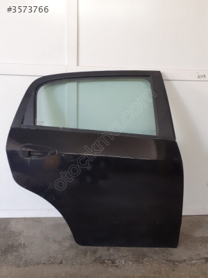 Fiat Punto Sol Arka Kapı - Mert Oto Çıkma Parçaları