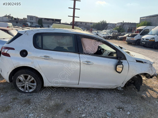 PEUGEOT 308 SAĞ ÖN KAPI ORJİNAL ÇIKMA 2012-2016 MODEL