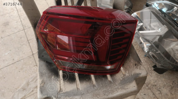 2018+ VW Polo Sağ Arka Ledli Stop - Çıkma Parça