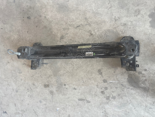 TOUAREG ÖN TAMPON DEMİRİ 7P0807109B