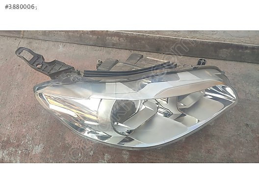 Peugeot 301 Sol Far - Ünallar Oto Çıkma Yedek Parça