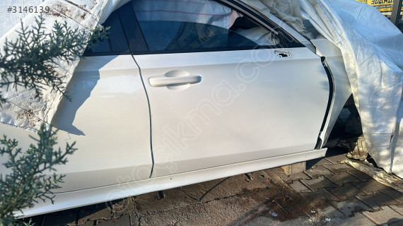 Honda civic fe01 sağ ön kapı hatasız dolu