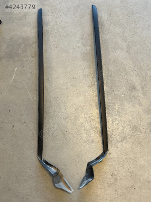 FORD FOCUS ÖN CAM DİREK KAPLAMASI JX7BA03194 - JX7BA03195