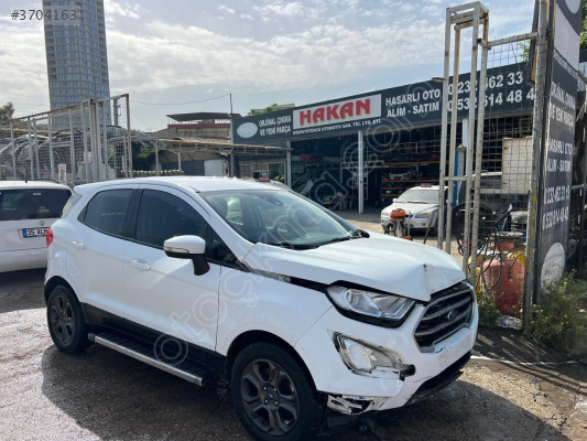FORD ECOSPORT SAĞ ÖN KAPI HATASIZ  HAKAN OTO ÇIKMA