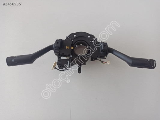 Audi A4 1.8 TFSI 16V Sinyal Silecek Kolu 8K0953502AT