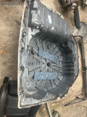 RENAULT TALİSMAN BAGAJ HAVUZU