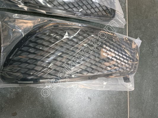 MERCEDES CLS W218 AMG ÖN SAĞ SİS ÇERÇEVESİ 2188852023 SO