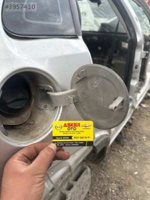 Corsa c depo kapağı