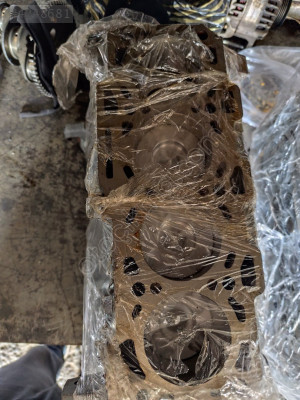 FİAT DOBLO 1.6 YARIM MOTOR KAPAK