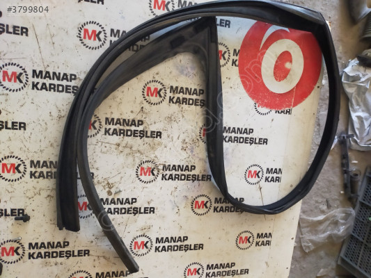 BMW 5 F10 KAPI CAM ÜST FİTİLİ ÖN SOL 7182273