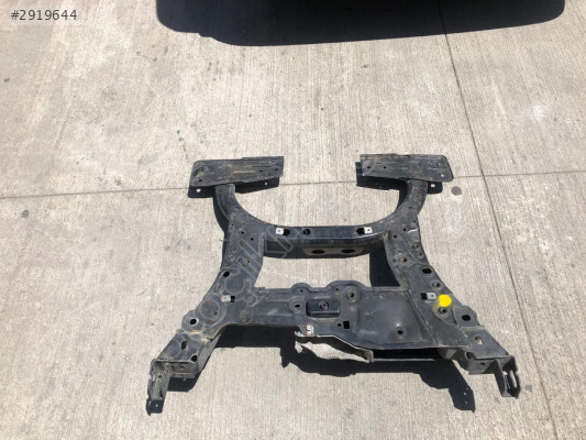 MERCEDES A SERİ W176 B SERİ W246 CLA W117 ÖN TRAVERS 2466201200