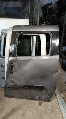 FİAT DOBLO SOL SÜRGÜLÜ KAPI ORJİNAL ÇIKMA