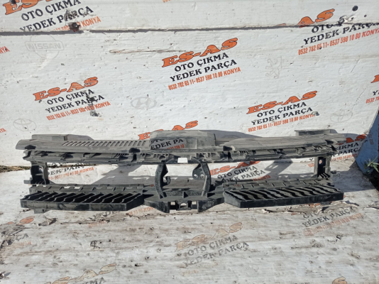 VOLKSWAGEN POLO ÖN TAMPON ORTA BRAKETİ ÇIKMA ORJİNAL 2018-2020