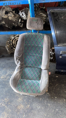 Renault 19 çıkma sağ ön beymen koltuk