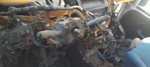 Fiat Doblo 1 2004 model sinyal kol takımı
