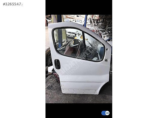 RENULT TRAFİC SAĞ ÖN KAPI ORJİNAL ÇIKMA