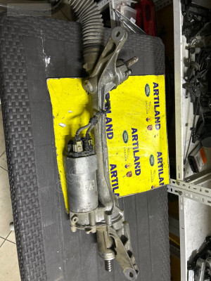 Lantrover Defandır direksiyon kotsu