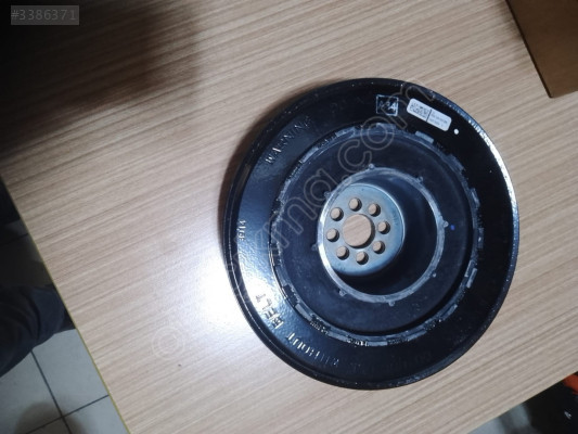 KRANK KASNAĞI AUDİ 059105251BM ÇIKMA PARÇA