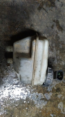 Renault 19 R19 fren hidrolik deposu çıkma