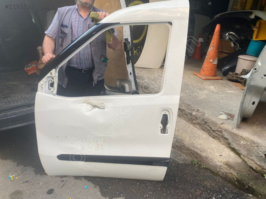 DOBLO 3 SOL ÖN KAPI FİAT ORJİNAL ÇIKMA PARÇA