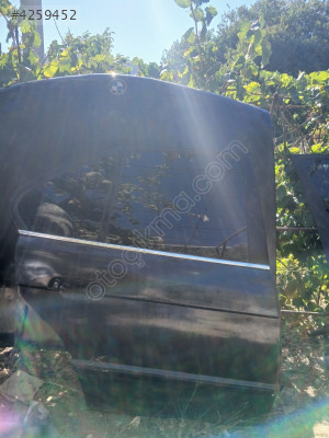 Bmw e34 sağ arka kapı