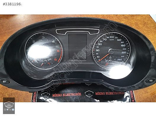 8U0920930C AUDI Q3 GÖSTERGE PANELİ