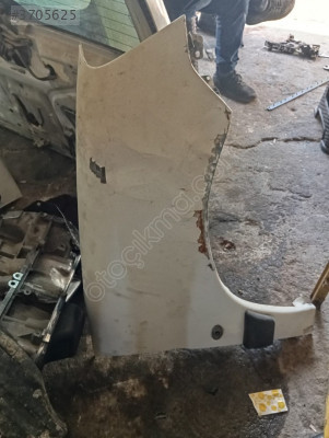 Pejo parkner sağ ön çamurluk