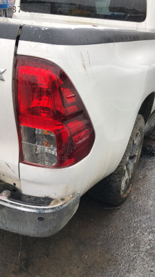 TOYOTA HİLUX 2020-2023 SAĞ ARKA STOP