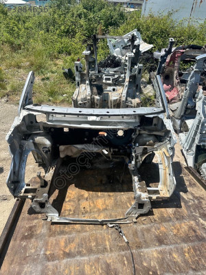 VOLKSWAGEN TRANSPORTER T5 ÇIKMA ÖN SAĞ SOL ŞASİ