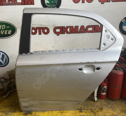 Peugeot 301 sol arka kapı