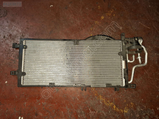 ÖZMEN OPEL CORSA C 1.2 BENZİNLİ KLİMA RADYATÖRÜ