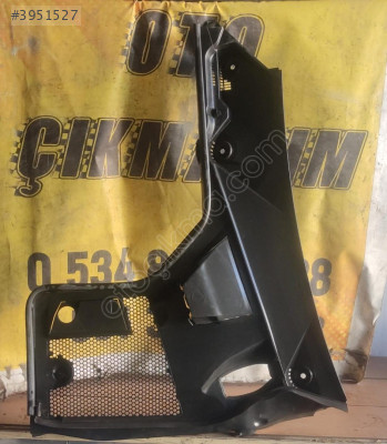 C Serisi W205 Mercedes Sol Ön Cam Silecek Kapak A2058308902