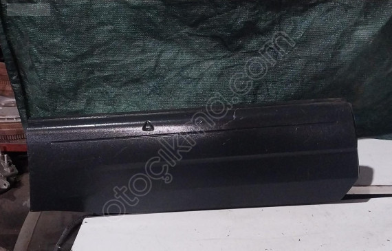 5N0854949A orj hatasız vw tiguan sol arka kapı bandı