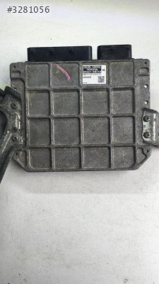 TOYOTA YARİS MOTOR BEYNİ 89661-0D310 MB275100-2494