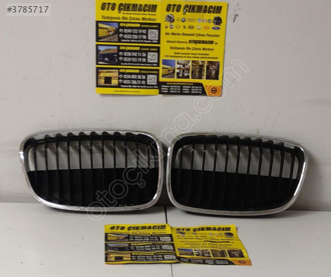 F20 BMW 1 Serisi Ön Panjur Böbrek Sağ/Sol 7239022-7239021