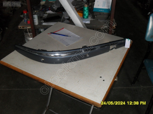MERCEDES W211 ÇIKMA ÖN TAMPON SAĞ ÇITASI
