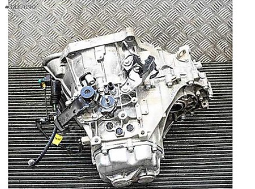 KIA CEED D4FB DİZEL MOTORDAN ÇIKMA ŞANZIMAN DEBRİYAJ VOLANT