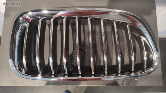 BMW F10 LCİ SAĞ BÖBREK KROM SİYAH 10 ÇITA 2013 2016 51137412324 S