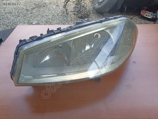 Renault Megane 2 Sol Ön Far Orjinal Çıkma Temiz