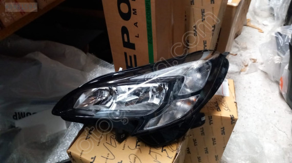 OPEL CORSA E SOL SİNYALLİ FAR.OTO ERKAN ÜNYE